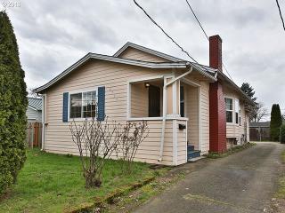 6725 86th Ave, Portland, OR 97223-7205