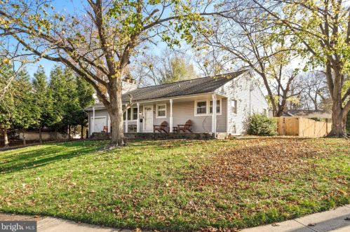 9 White Beech Dr, Trenton, NJ 08618-1907