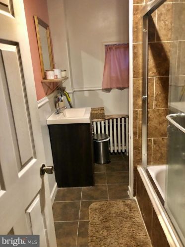 5817 Ditman St, Philadelphia PA 19135-2221 exterior