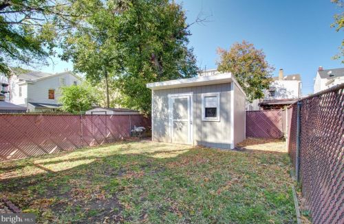 14 Morris Ave, Trenton NJ 08611-1131 exterior