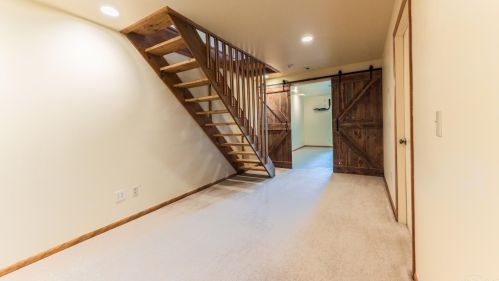 15404 Park Lake Rd, East Lansing MI 48823-3864 exterior