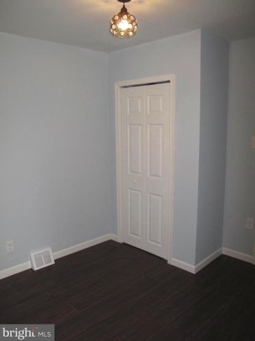 2414 13 St, Philadelphia PA 19133-1128 exterior