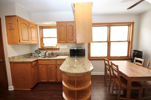 5835 Mason Ave, Chicago IL 60638-3608 exterior