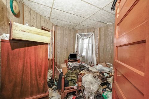 1918 Kedzie Ave, Chicago IL 60805-1646 exterior