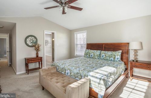 7513 Cross Gate Ln, Alexandria VA 22315-4619 exterior