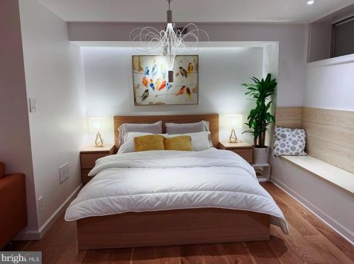 1811 29 St, Philadelphia PA 19132-3028 exterior