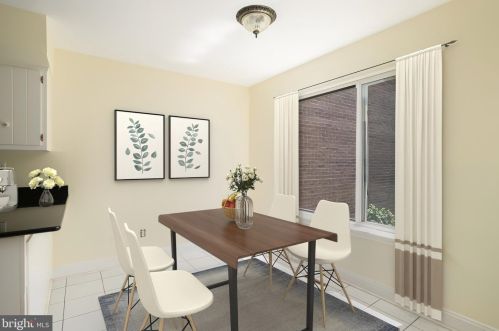 16 Cameron Ct, Princeton NJ 08540-3924 exterior