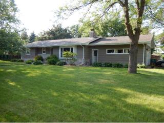 1504 Linden St, Stillwater, MN 55082-4619
