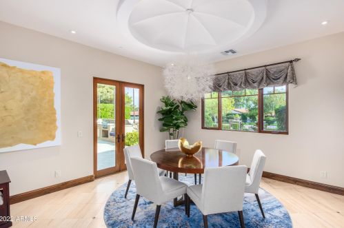 4450 54th St, Phoenix AZ 85018-1905 exterior