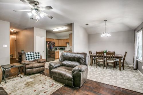 9945 Crystal Vly Way, Dallas TX 75227-5235 exterior