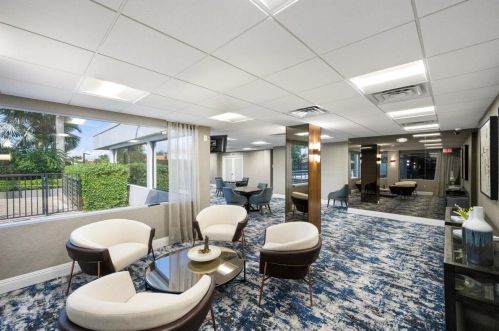 6638 Newport Lk Cir, Boca Raton FL 33496-3001 exterior