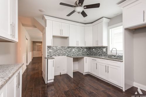 10142 Wentworth Ave, Chicago IL  60628-1925 exterior