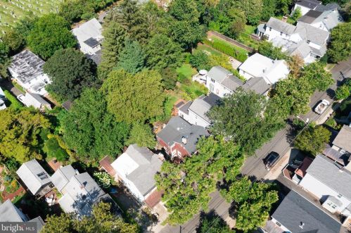 28 Chestnut St, Princeton NJ 08542-3806 exterior