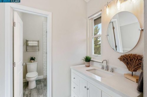 4075 Nulty Dr, Concord CA 94521-1810 exterior