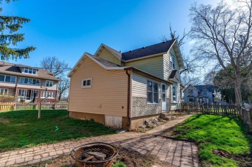 521 Franklin St, Poynette WI 53955-9603 exterior