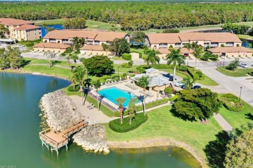 8670 Cedar Hammock Cir, Naples FL 34112-3331 exterior