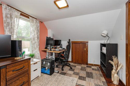 21 Redington Rd, Concord NH  03301-2439 exterior