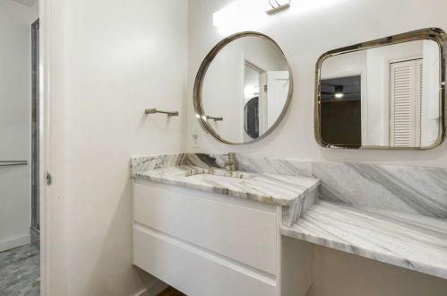 2607 Hawthorne Dr, Atlanta GA 30345-1328 exterior