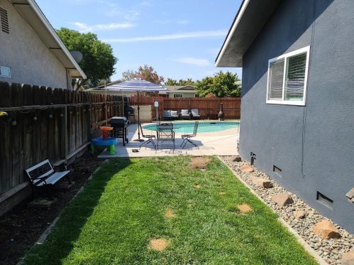 1200 Scottsdale Way, Modesto CA  95355-3837 exterior