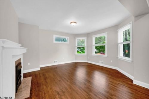 107 Lincoln St, Montclair NJ 07042-4432 exterior