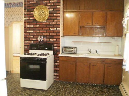 139 Veazie St, Providence RI 02908-2409 exterior