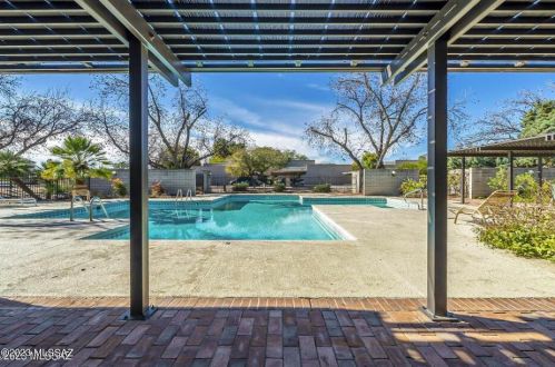 5701 Glenn St, Tucson AZ  85712-5232 exterior