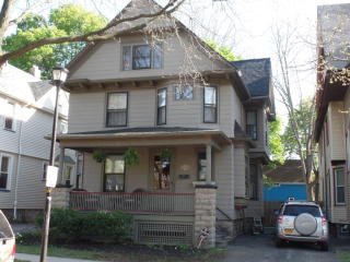 457 Pearl St, Rochester, NY 14607-3816