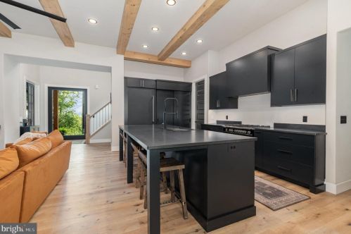 2054 Church Rd, Hummelstown PA exterior