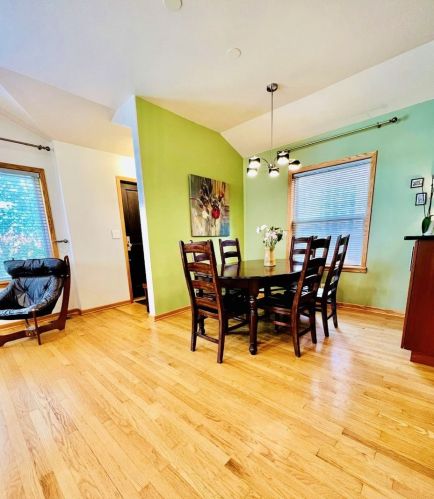 6244 Keeler Ave, Chicago IL 60803-1906 exterior