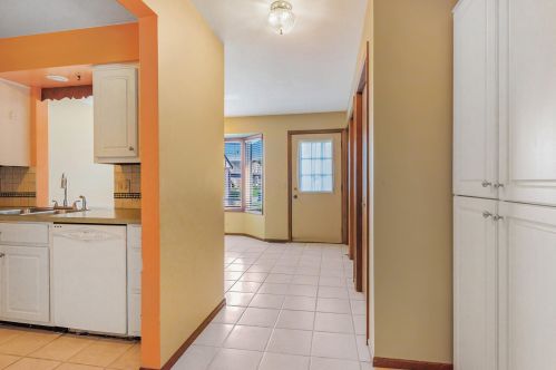 2277 Radcliff Cir, Grand Rapids MI 49546-7725 exterior