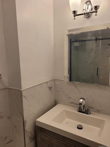 203 Prospect Ave, Mount Vernon NY 10550-2347 exterior