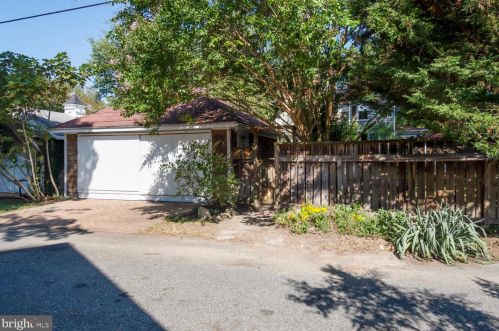 210 Brookletts Ave, Easton MD 21601-2915 exterior