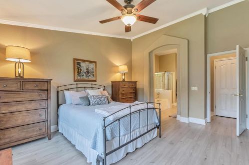 928 Carter St, Folsom CA 95630-9569 exterior