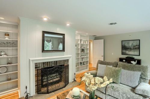 70 Old Belden Hl Rd, Wilton CT 06897-4216 exterior