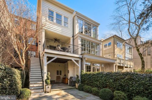 1812 24th St, Washington DC 20020-3422 exterior