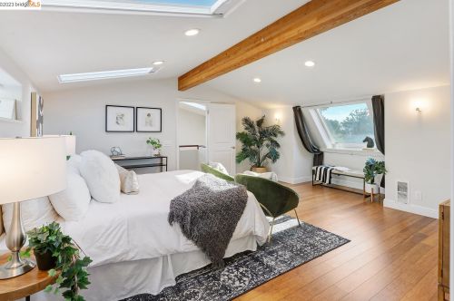 1502 10th St, Berkeley CA 94710-2376 exterior