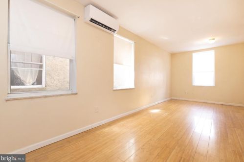 1630 9 St, Philadelphia PA 19122-0028 exterior