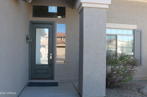 1151 Springfield Pl, Chandler AZ  85286-1339 exterior