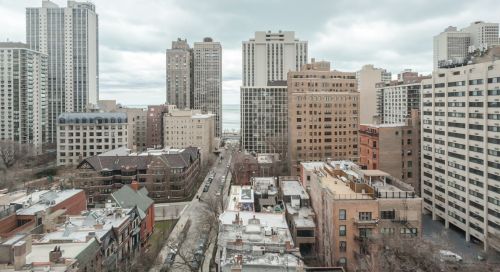 1 Scott St, Chicago IL 60610-2309 exterior