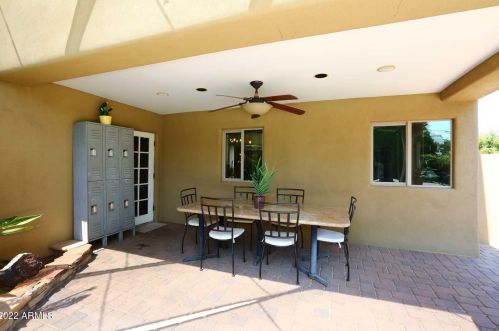 4451 Earll Dr, Phoenix AZ 85031-3821 exterior