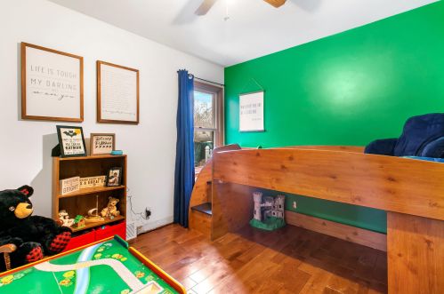 4884 Brookdale Dr, Milwaukee WI 53228-3352 exterior