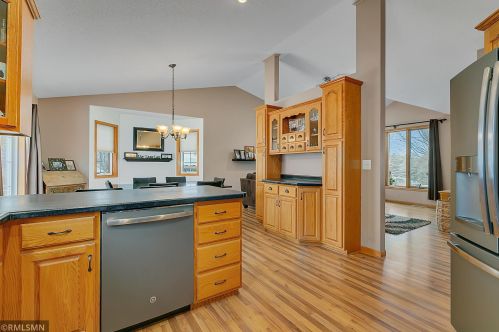 602 Corrine, Sartell MN 56377-1740 exterior