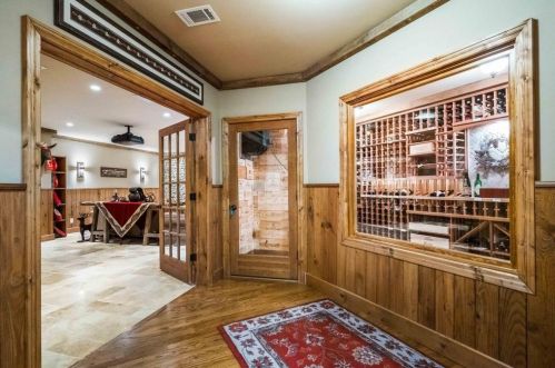 4968 Long Is Dr, Atlanta GA 30327-4904 exterior