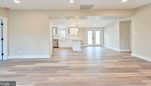 465 Bailey St, Pilesgrove NJ  08098-1014 exterior