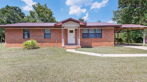 1737 County Hwy 183, Defuniak Springs FL 32433-4359 exterior