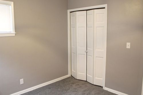 5739 71st St, Milwaukee WI  53218-2214 exterior