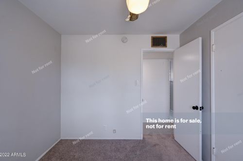 8237 8th Pl, Phoenix AZ  85020-3445 exterior