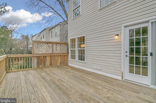 10414 Heathside Way, Rockville MD 20854-6346 exterior