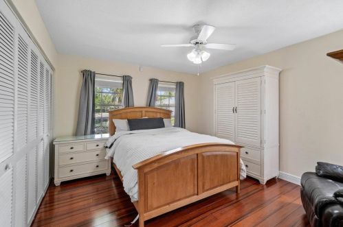 381 Del Rio Blvd, Boca Raton FL 33432-4735 exterior