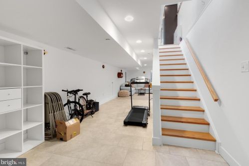 2201 Cumberland St, Philadelphia PA 19125-2203 exterior